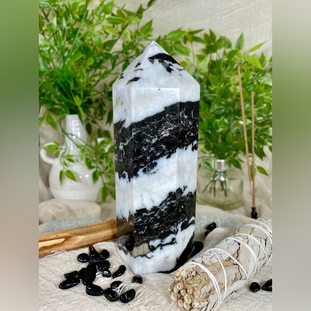 2355 Zebra Jasper Crystal Tower - Picture 12 of 13